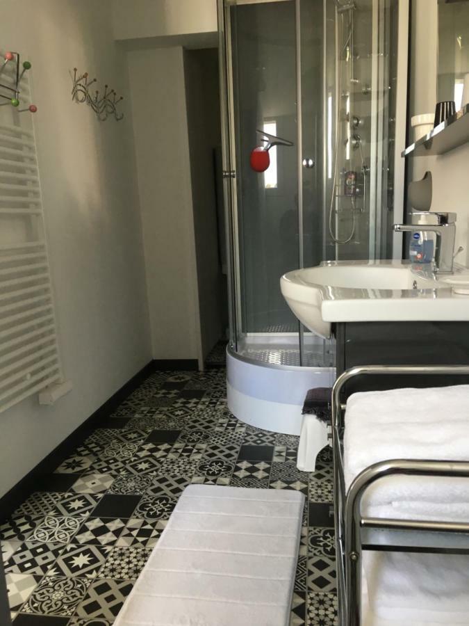 Le Clemenceau Apartment Peronne  Luaran gambar